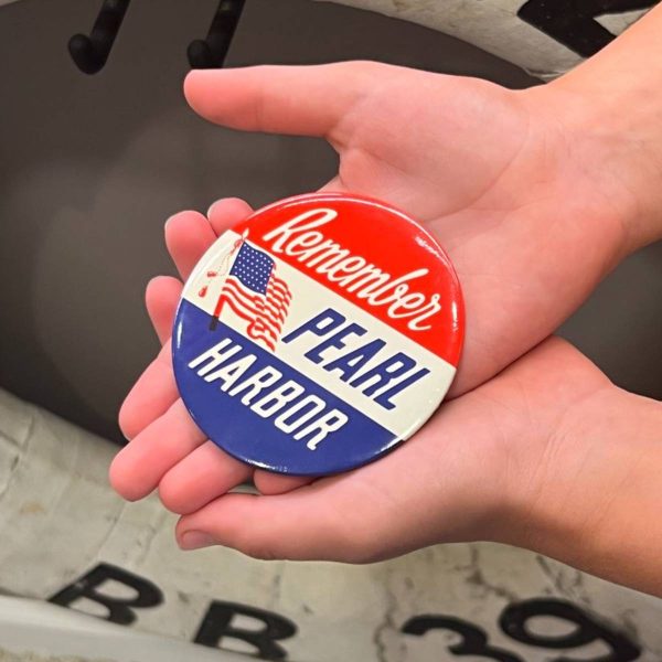 remember pearl harbor magnet